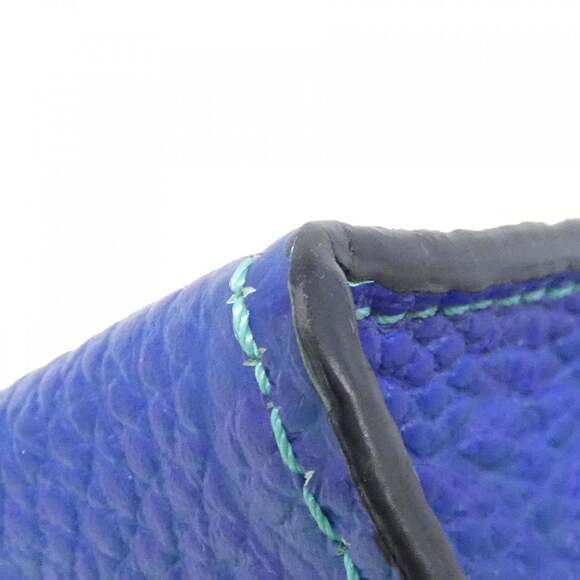 Louis Vuitton Taurillon Illusion Sac Plat XS M81221 Shoulder Bag - Picture 2 of 7